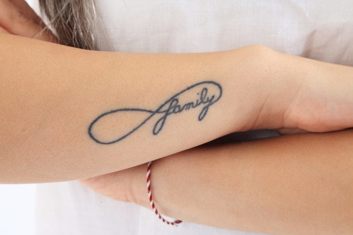 Il tatuaggio dell’infinito