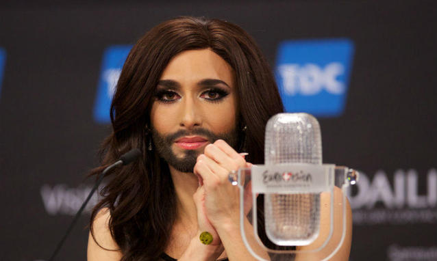 Eurovision: Conchita strapazza Emma