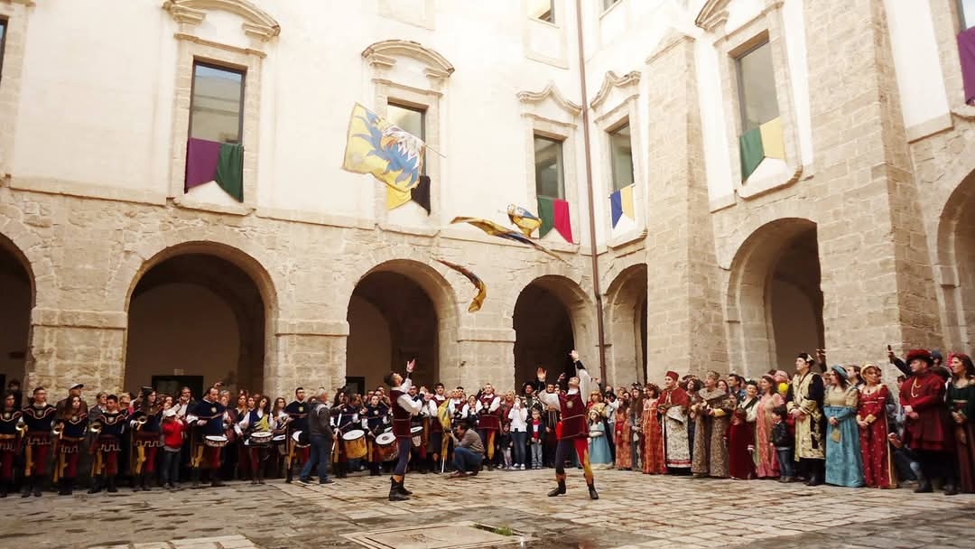 MANDURIA INCANTATA: DOVE IL NATALE FA FESTA