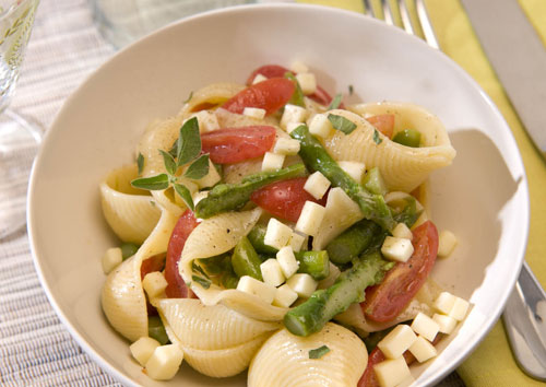 Insalata di Conchiglie con asparagi