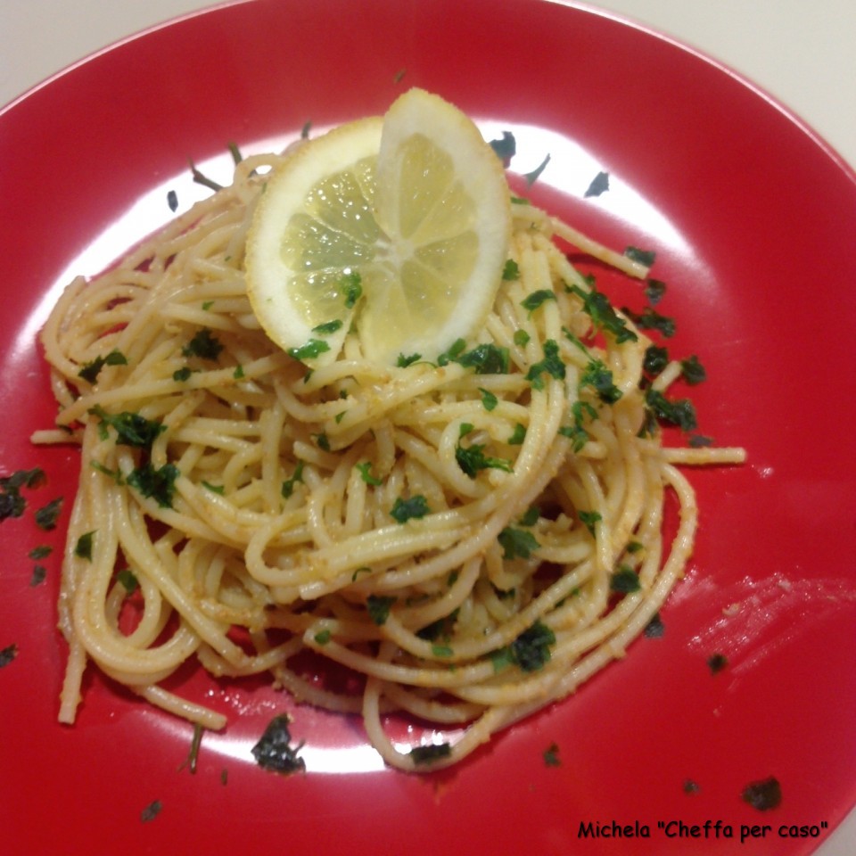 Spaghetti bottarga, con succo di limone