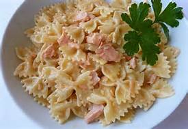 Farfalle al salmone