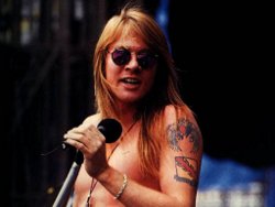 Axl Rose in Europa: dopo tutto questo, tornerà?