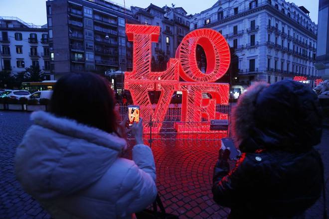 SAN VALENTINO: NAPOLI INNAMORATISSIMA