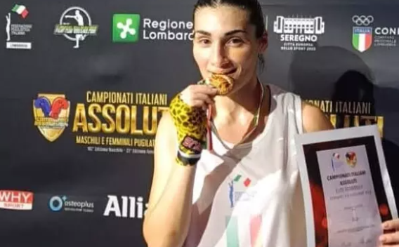 Angela Carini, laureata campionessa con polemica