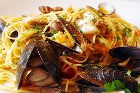 SPAGHETTI CON COZZE PEPATE