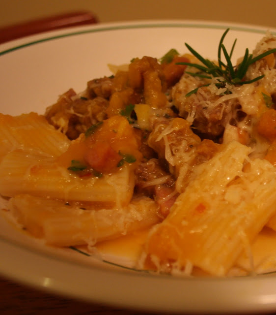 RIGATONI ZUCCA E SALAME PICCANTE