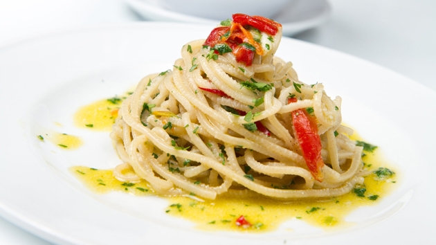 Spaghetti aglio, olio e peperoncino