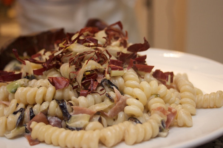 Fusilli speck e radicchio