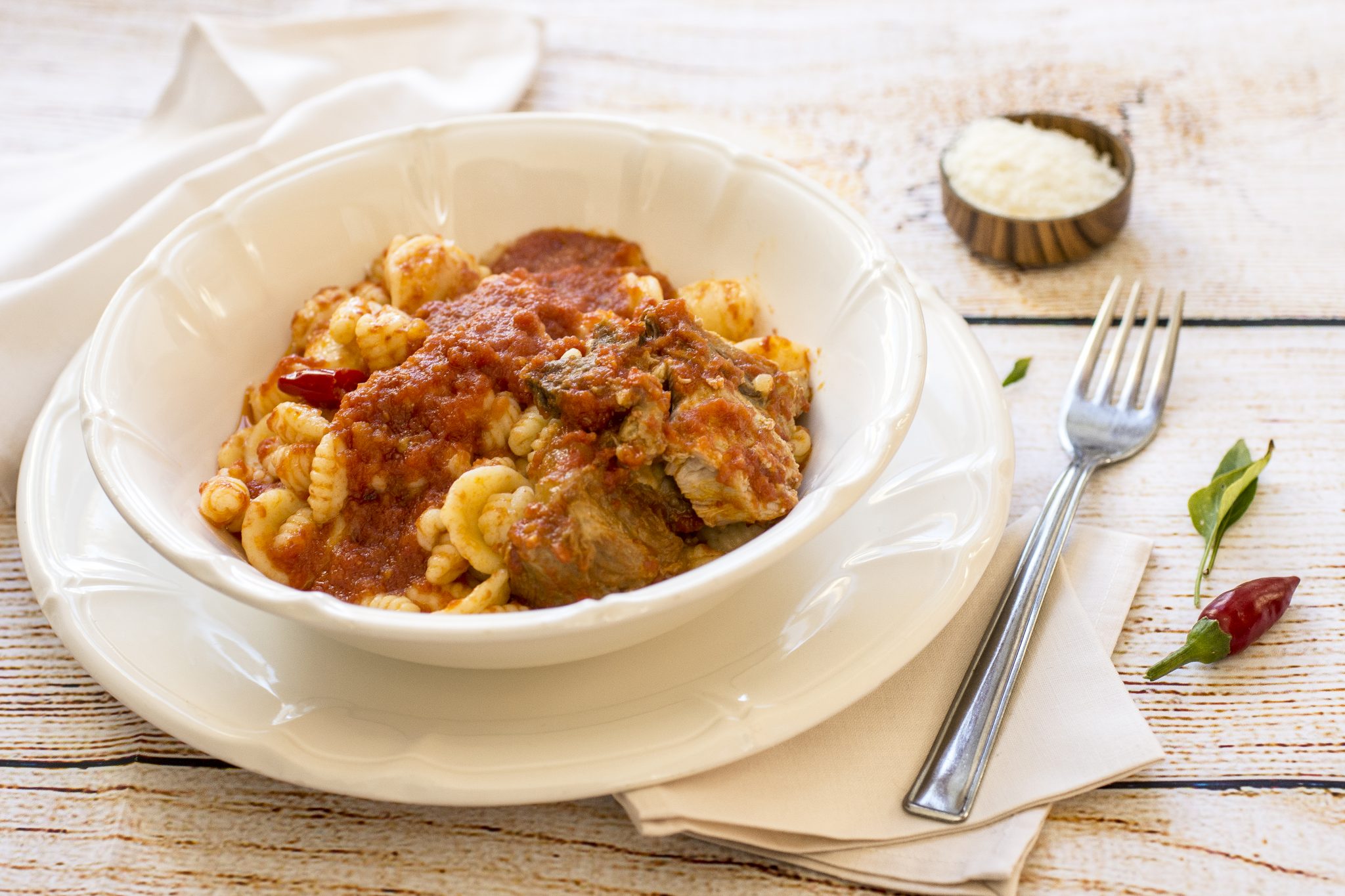 Orecchiette tostate con polpette di vitello