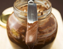 Crema al cioccolato e nocciole light